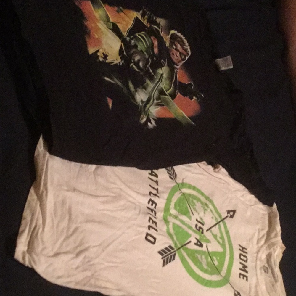 D.C. Comic Green arrow short sleeve t-shirts